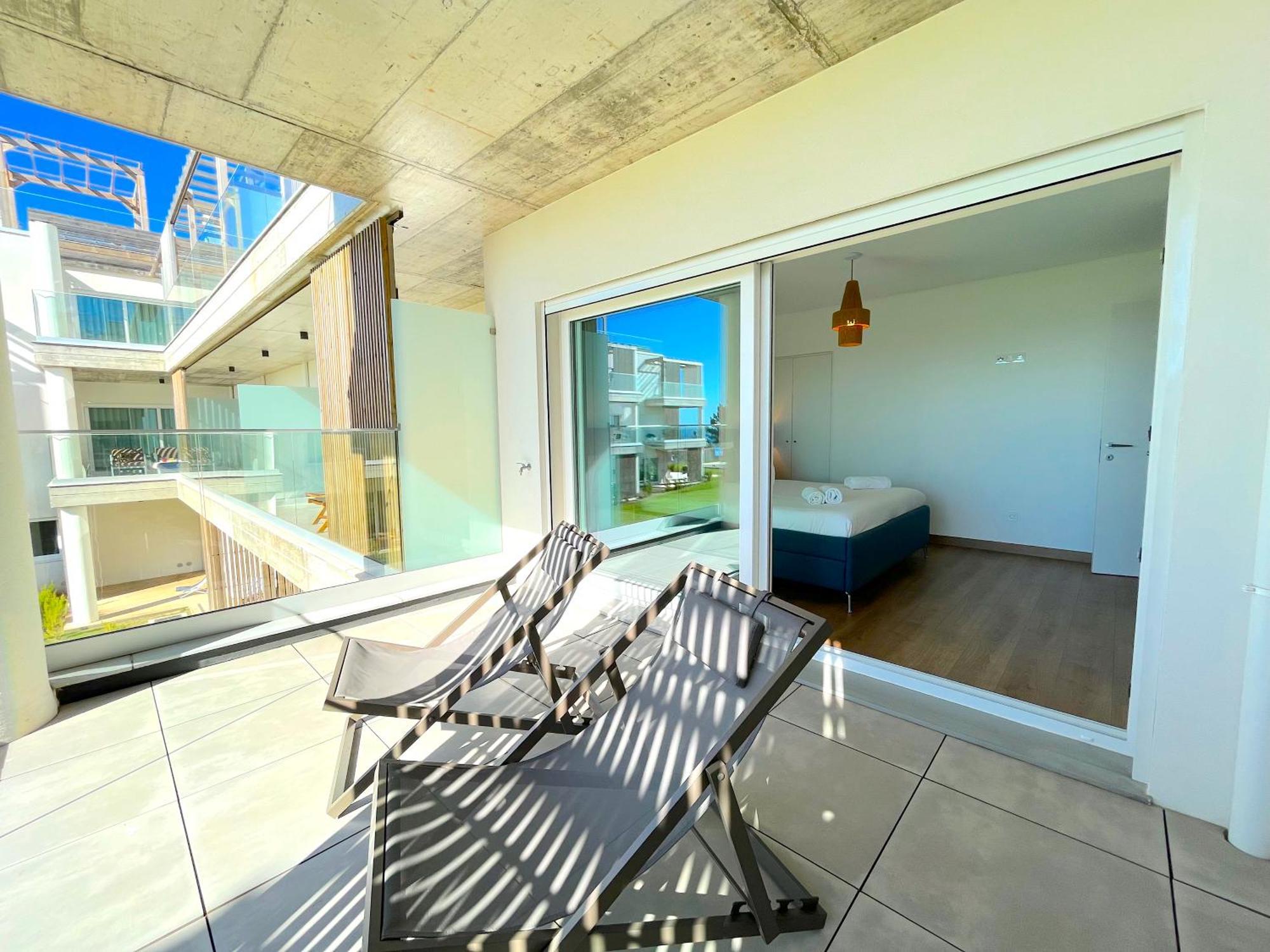 Mar A Vista - Condominium With Pool, Gym And Sea Views Nazare Exterior photo