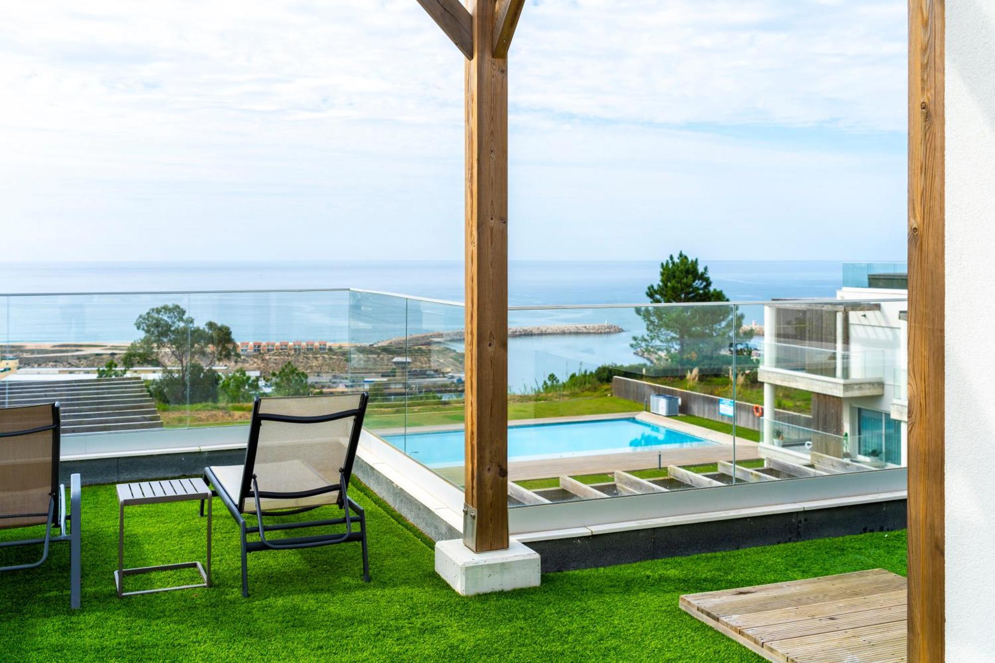 Mar A Vista - Condominium With Pool, Gym And Sea Views Nazare Exterior photo